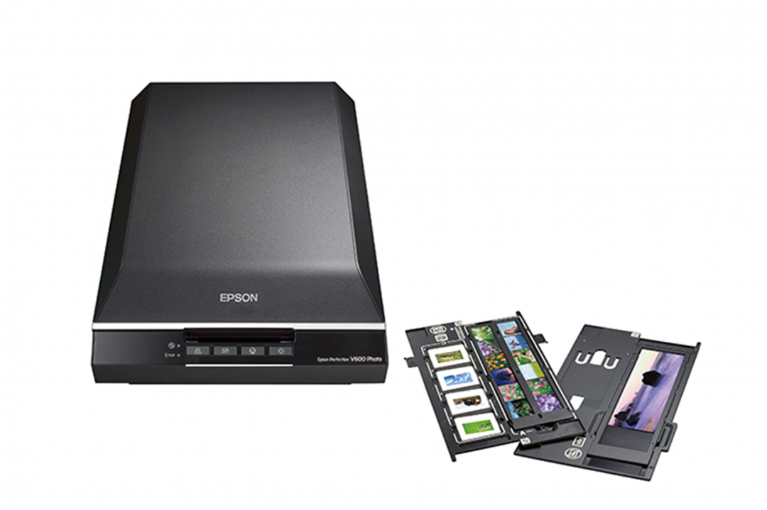EPSON Perfection V600 PHOTO,13,900元。