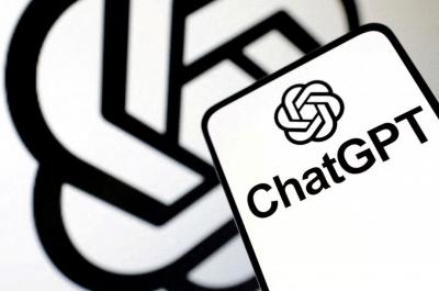 ChatGPT 程式碼曝下一步野心!打算取代安卓手機的 Google 助理 ChatGPT 程式碼曝下一步野心!打算取代安卓手機的 Google 助理