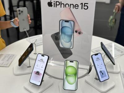 9款熱門人氣手機限定優惠、降價超有感!iPhone 15 現省 4,610元 9款熱門人氣手機限定優惠、降價超有感!iPhone 15 現省 4,610元