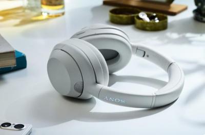 Sony降噪耳機瞄準發燒友!三種低音一鍵切換 聽覺震撼飽滿 Sony降噪耳機瞄準發燒友!三種低音一鍵切換 聽覺震撼飽滿