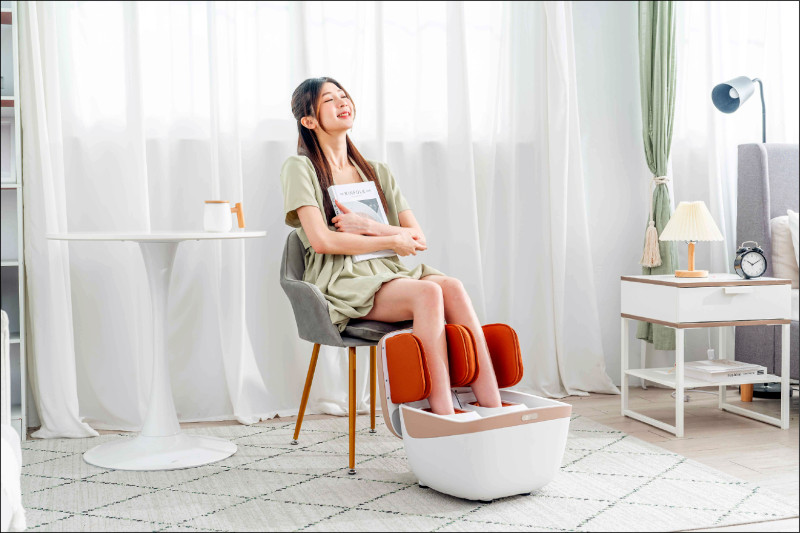 FUJI小姿足美腿機FG-350,15,800元。