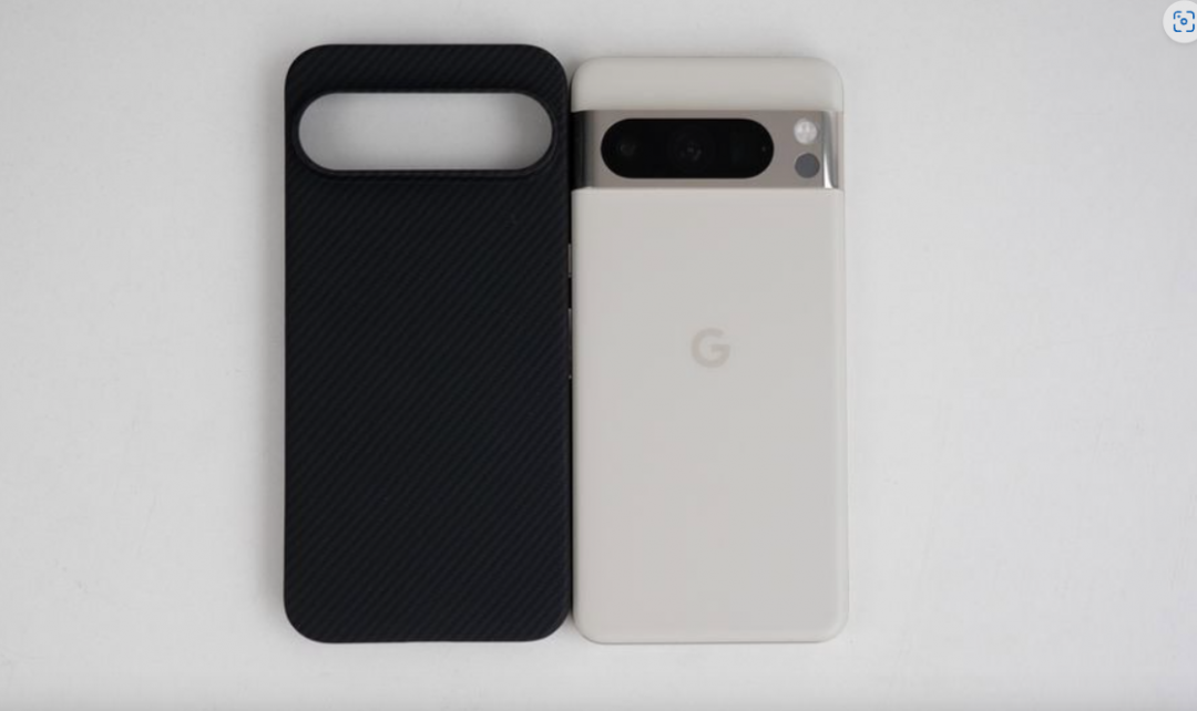 Pixel 9 XL 保護殼(左)、Pixel 8 Pro(右)(圖/翻攝AndroidCentral)