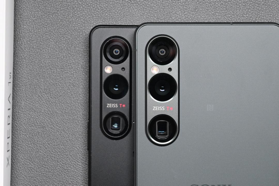 左為 Xperia 1 V、右為Xperia 1 VI。