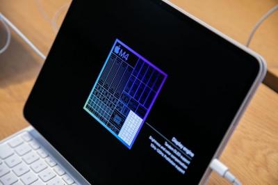 史上最薄新代 iPad Pro 首波機身拆解出爐!揭曉電池規格與新型散熱機制 史上最薄新代 iPad Pro 首波機身拆解出爐!揭曉電池規格與新型散熱機制