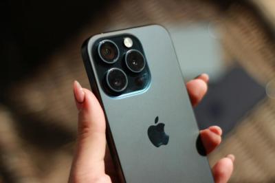 台灣 iPhone 銷量再下滑!通路:果粉觀望心態浮現 台灣 iPhone 銷量再下滑!通路:果粉觀望心態浮現