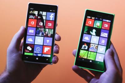傳 Nokia 經典 Lumia 鮮豔、方正手機要復活?最新規格、諜照曝光 傳 Nokia 經典 Lumia 鮮豔、方正手機要復活?最新規格、諜照曝光