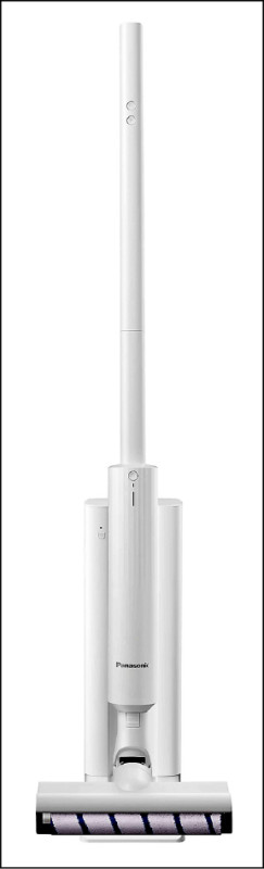 Panasonic自動集塵One Box吸塵器，可免去打掃完倒灰塵的步驟，更方便省事。售價11,500元。