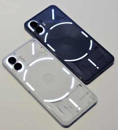 不用旗艦也強!這兩款萬元內安卓續航實測勝過iPhone 15 不用旗艦也強!這兩款萬元內安卓續航實測勝過iPhone 15