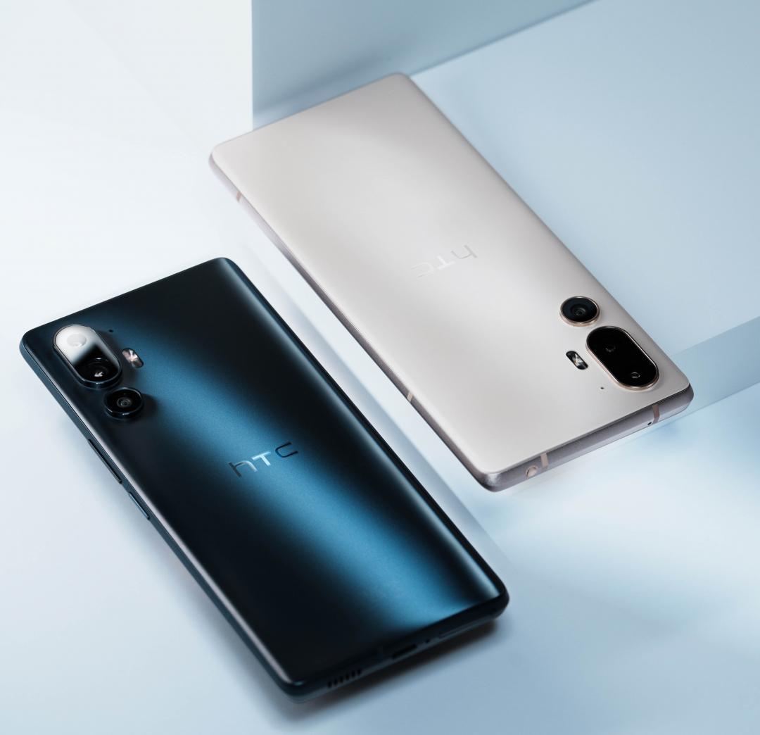 HTC U24 pro推出太空藍與暮光白兩款配色。(圖/HTC)