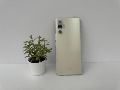 HTC新曲面中階U24 pro值得買嗎?搶先實測三大亮點 HTC新曲面中階U24 pro值得買嗎?搶先實測三大亮點