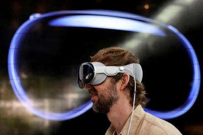 VR 頭盔即將式微?專家曝:一新類型將成為主流 VR 頭盔即將式微?專家曝:一新類型將成為主流