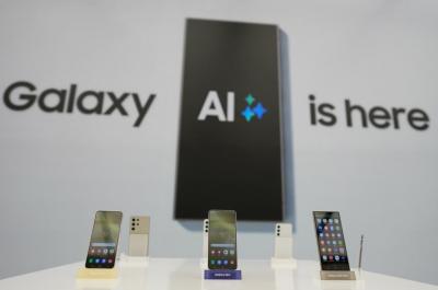 下週發摺疊新機 三星疑暗示Galaxy AI功能自2026年開始收費 下週發摺疊新機 三星疑暗示Galaxy AI功能自2026年開始收費