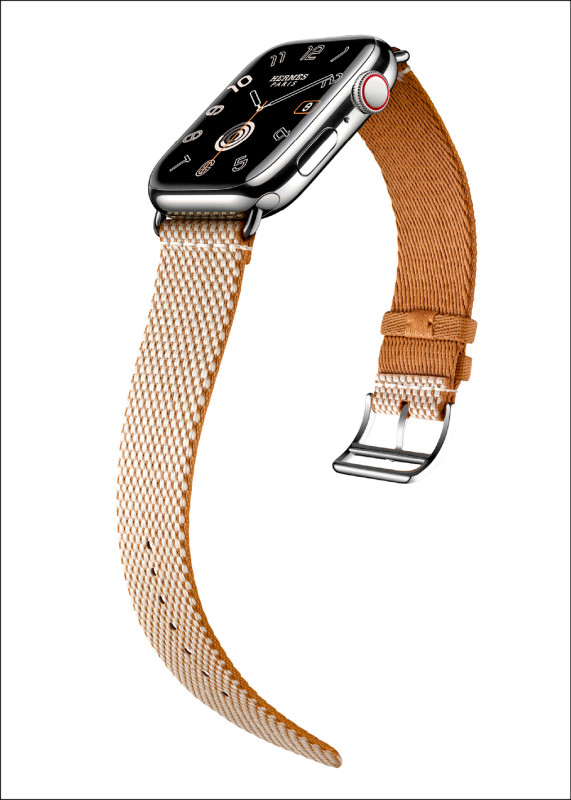 Toile H錶帶的靈感源自1930年推出的棉質帆布，是Hermès的經典格紋。錶帶10,900元。