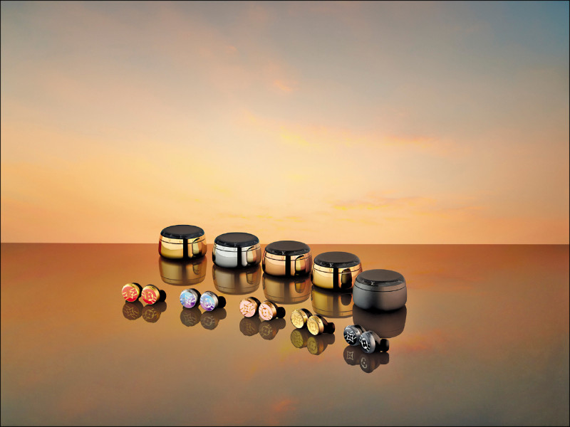 LV Horizon Light Up真無線耳機有多種鮮豔色彩可供選擇。