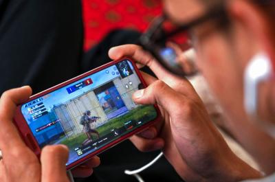 台灣三大電信上半年網速排行揭曉!手機追劇、玩遊戲這一家跑最順 台灣三大電信上半年網速排行揭曉!手機追劇、玩遊戲這一家跑最順