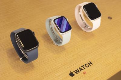 蘋果要推兒童手錶?傳平價款 Apple Watch 改用塑膠殼、顏色更豐富 蘋果要推兒童手錶?傳平價款 Apple Watch 改用塑膠殼、顏色更豐富