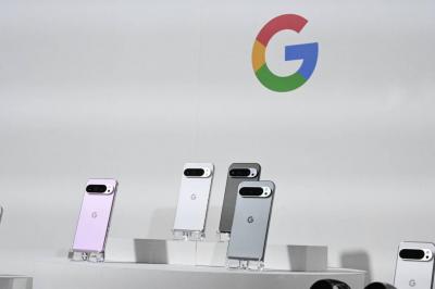Google 新品直擊!Pixel 9 全系列 8 色搶先看 粉色+平面邊框大變身 Google 新品直擊!Pixel 9 全系列 8 色搶先看 粉色+平面邊框大變身