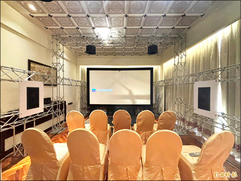 愷銳音響領先全亞洲展出Perlisten搭載Trinnov「圓柱形 Waveforming」最新技術及日本JVC最新機種。（記者吳佩樺攝）