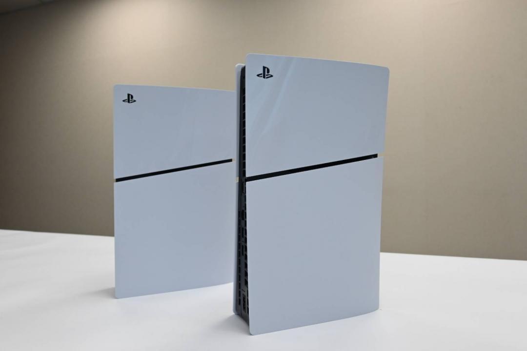 Sony 新主機 PS5 Pro 首張諜照流出。（圖／記者黃肇祥攝，圖為現有販售PS5）