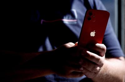 為了 AI 換機會是少數?調查曝果粉買新 iPhone 真實原因 為了 AI 換機會是少數?調查曝果粉買新 iPhone 真實原因
