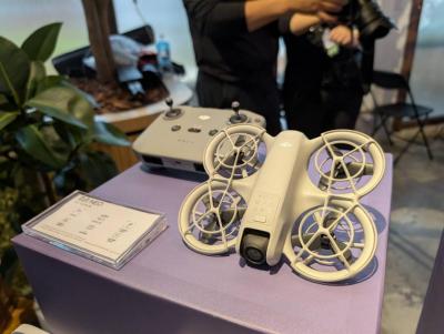 免遙控器操作零門檻!DJI Neo 入門級空拍機一秒變隨身攝影師 免遙控器操作零門檻!DJI Neo 入門級空拍機一秒變隨身攝影師