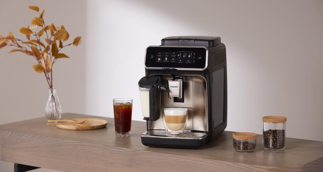 飛利浦LatteGo EP3347,27,900元。