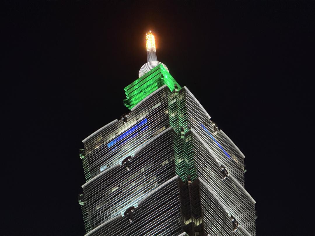 5倍光學變焦夜拍。（圖／記者吳佩樺攝）