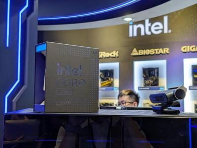Intel 全新處理器亮相!首推 AI PC 桌電、筆電續航力創新高 Intel 全新處理器亮相!首推 AI PC 桌電、筆電續航力創新高
