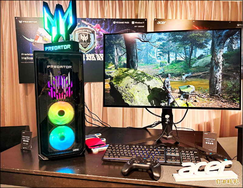 因應雙11檔期,宏碁電競系列推出多款新品,包含筆電、桌機、螢幕等,價格店洽。(記者吳佩樺攝)
