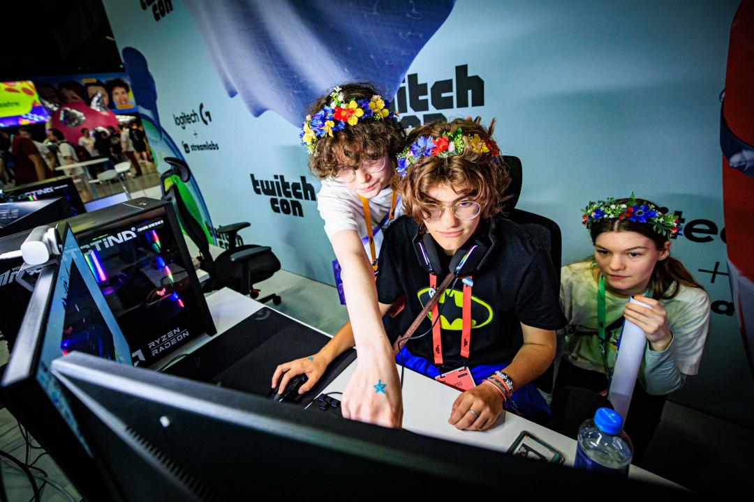 電競螢幕尺寸越大，越能獲得優異的遊戲視覺表現。（歐新社）