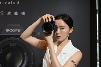 Sony 單眼機皇 α1 II 在台登場!全自動 AI 對焦拍人、動物、飛機一鍵全捕捉 Sony 單眼機皇 α1 II 在台登場!全自動 AI 對焦拍人、動物、飛機一鍵全捕捉