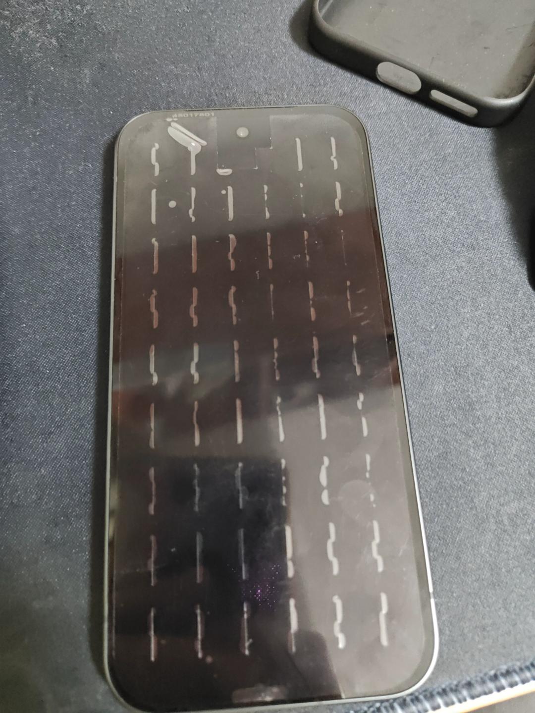 Pixel 9a的實機照再次遭到洩露。(圖/翻攝X)