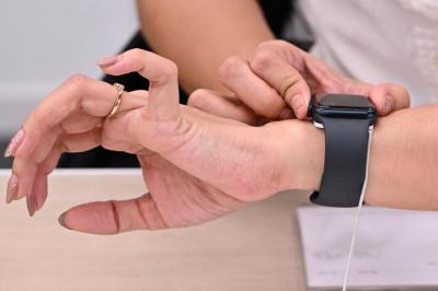 蘋果Apple Watch控制iPhone更進一步!新增錄影暫停功能 蘋果Apple Watch控制iPhone更進一步!新增錄影暫停功能