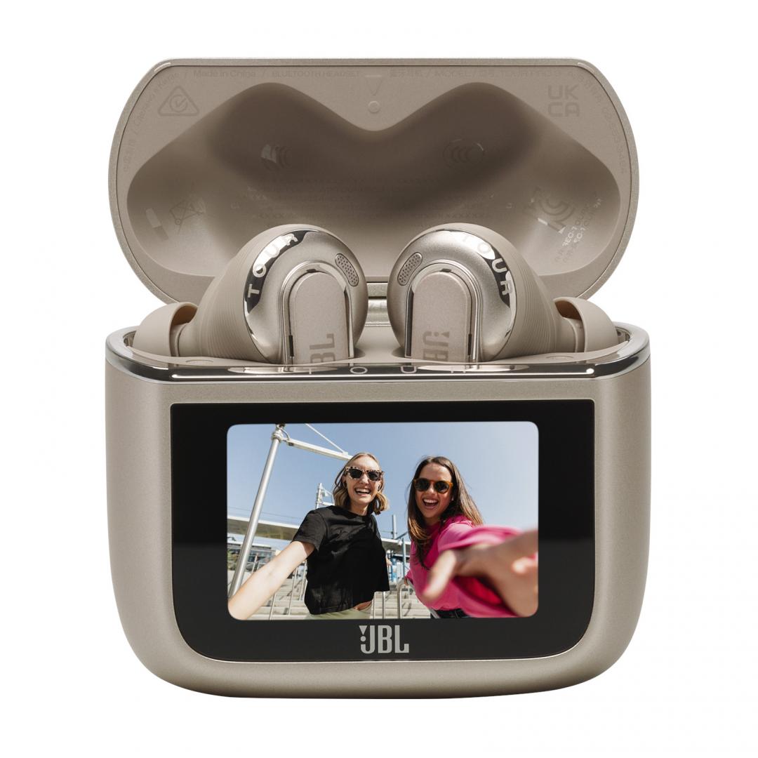 加入螢幕的Tour Pro 3，讓充電盒有額外用途的小工具，9,990元。