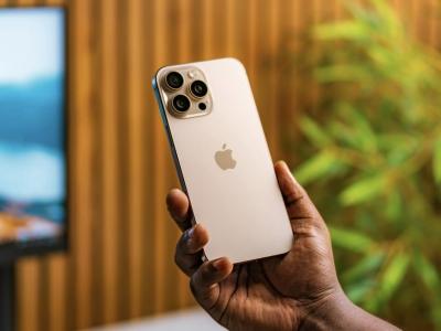 最新一季降價最多 15 款手機出爐!iPhone 16 Pro Max 罕見入榜 最新一季降價最多 15 款手機出爐!iPhone 16 Pro Max 罕見入榜