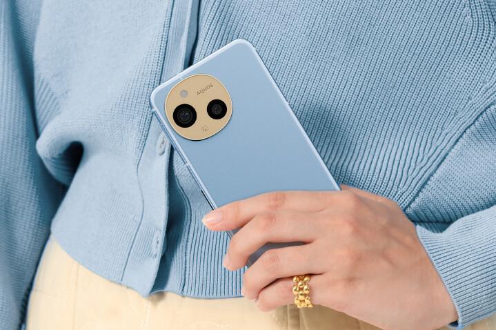 夏普AQUOS sense9配置後雙鏡頭,主鏡頭與超廣角鏡頭均為5,030萬畫素。(圖/官網)