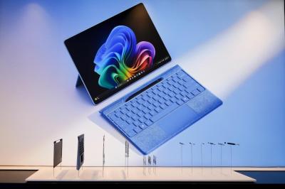 iPad Pro 有對手了?傳微軟將推小尺寸 Surface 平板、筆電 iPad Pro 有對手了?傳微軟將推小尺寸 Surface 平板、筆電