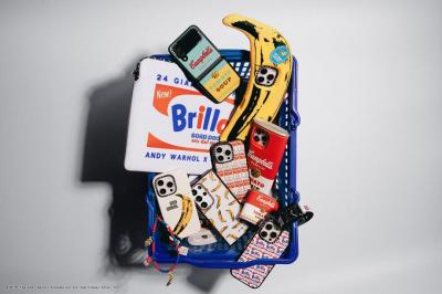 CASETiFY聯名Andy Warhol配件春節登場 手機變剝皮香蕉超趣味 CASETiFY聯名Andy Warhol配件春節登場 手機變剝皮香蕉超趣味