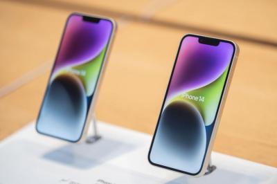 蘋果、三星、Google掀中階手機大戰!傳iPhone SE 4打頭陣 蘋果、三星、Google掀中階手機大戰!傳iPhone SE 4打頭陣