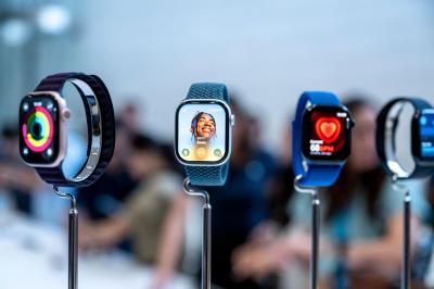 Apple Watch Series 10揚聲器災情?用戶狂喊聲音變小、模糊不清 Apple Watch Series 10揚聲器災情?用戶狂喊聲音變小、模糊不清