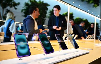 調查近半 iPhone 用戶從 Android 跳槽而來!兩品牌是最大輸家 調查近半 iPhone 用戶從 Android 跳槽而來!兩品牌是最大輸家