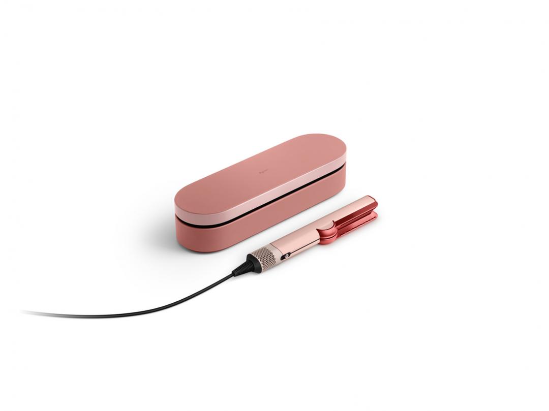 Dyson Airstrait二合一吹風直髮器。（圖／Dyson）