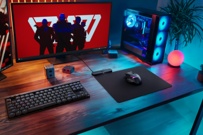 Logitech G電競滑鼠墊再進化 面積加大邊玩邊充 玩家擺脫電量焦慮 Logitech G電競滑鼠墊再進化 面積加大邊玩邊充 玩家擺脫電量焦慮