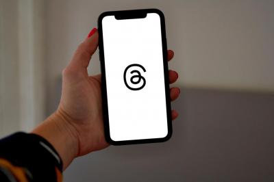 Threads又有新玩法!三新功能上線:照片標註朋友、串文畫重點 Threads又有新玩法!三新功能上線:照片標註朋友、串文畫重點