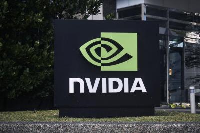 NVIDIA 稱 RTX 50 顯卡供貨多兩倍!網怒轟:騙人話術 NVIDIA 稱 RTX 50 顯卡供貨多兩倍!網怒轟:騙人話術