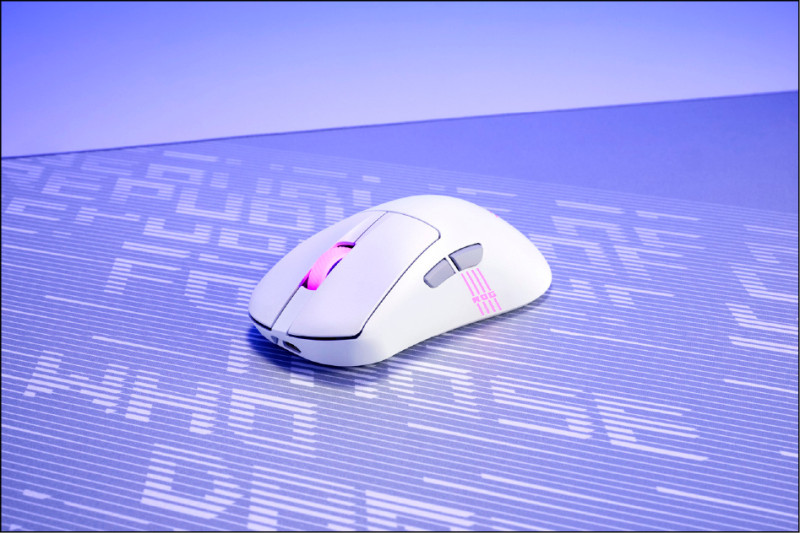 強調外觀設計的華碩ROG Keris II Origin電競滑鼠，更加符合人體工學，4,990元。