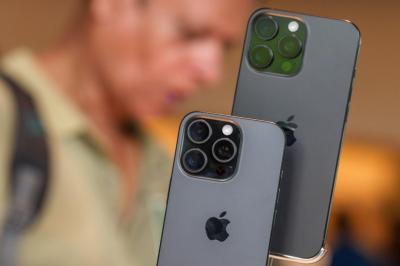 怕點名關稅惹怒川普?傳蘋果要替 iPhone 17 找新理由漲價 怕點名關稅惹怒川普?傳蘋果要替 iPhone 17 找新理由漲價