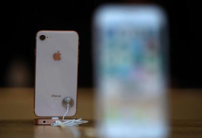 果粉哭!蘋果不再回收這款舊iPhone、官方二手價變零元 果粉哭!蘋果不再回收這款舊iPhone、官方二手價變零元