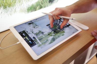 iPad更新出包!App狂跳註冊用戶崩潰、蘋果釋出新版修好了 iPad更新出包!App狂跳註冊用戶崩潰、蘋果釋出新版修好了
