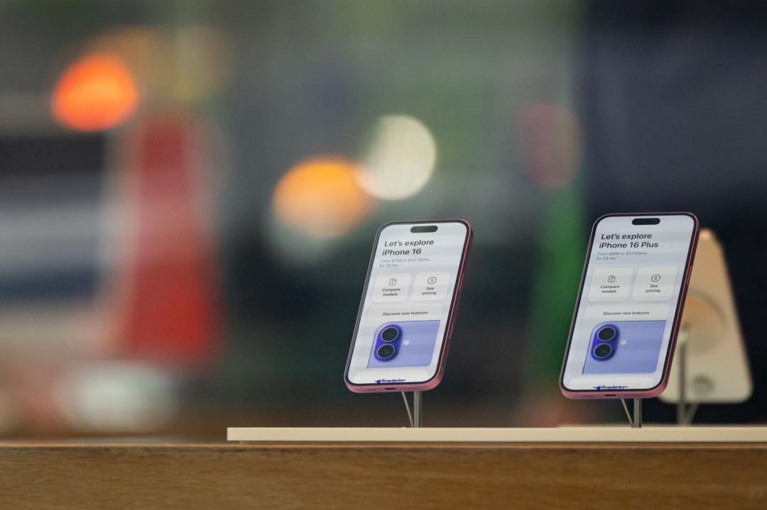 川普再嗆iPhone不美國製徵重稅　分析師：吞關稅比設廠划算